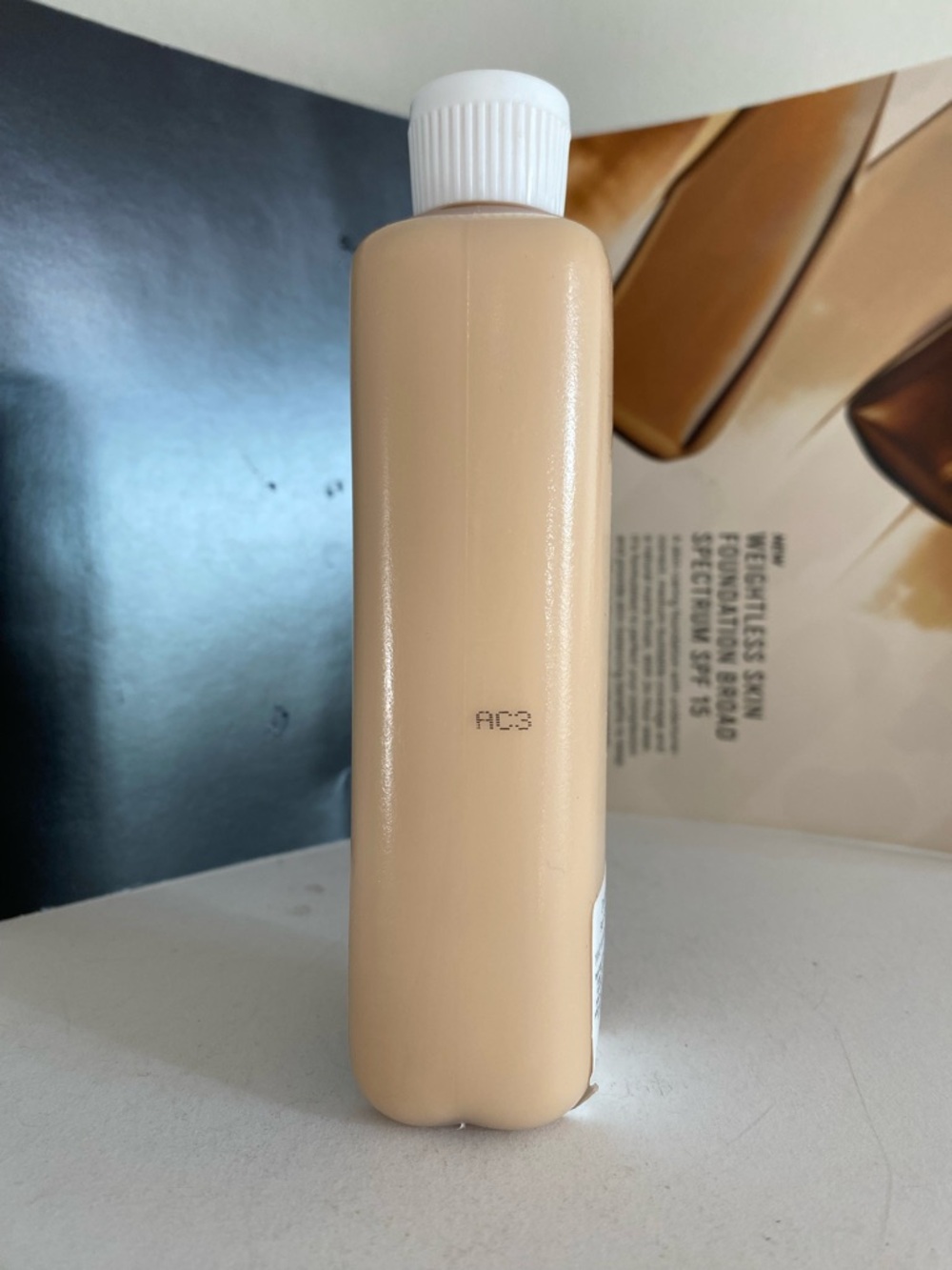 Estée Lauder Double Wear  Foundation, 1W0 Warm Porcelain,6.7OZ,Jumbo,Old Formula - Picture 4 of 6